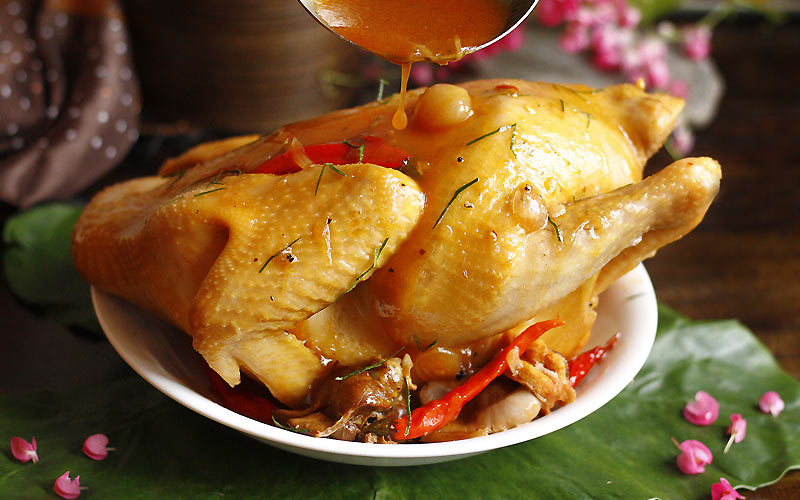 Cách làm gà hấp tỏi nước mắm