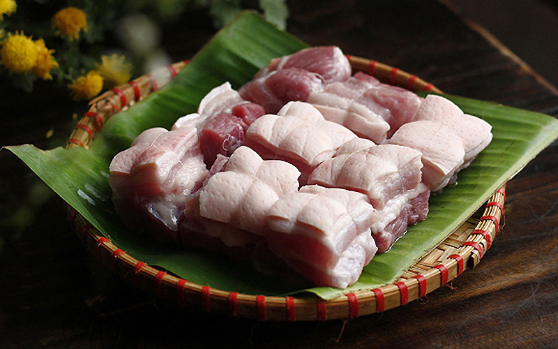 Sơ chế thịt ba chỉ