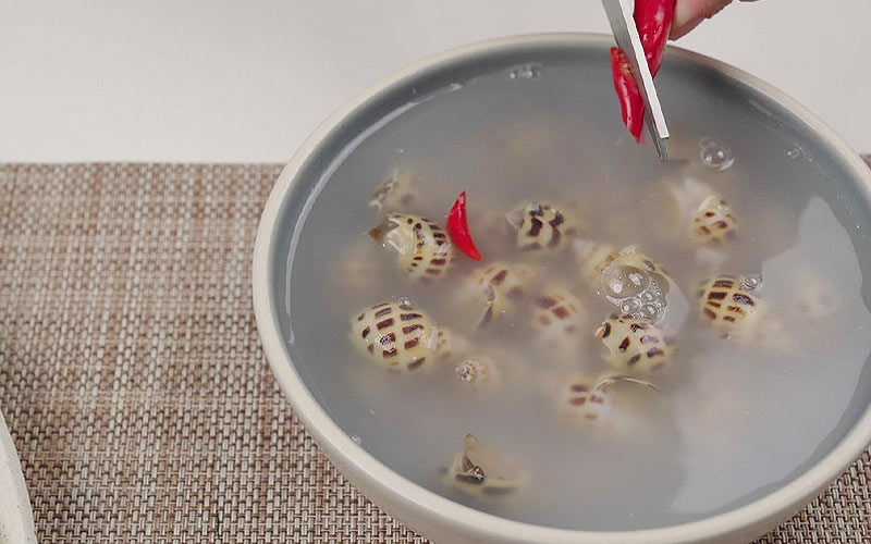 sơ chế ốc hương