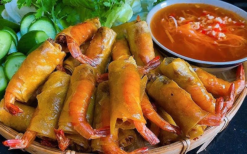 Cách ăn chả ram tôm đất